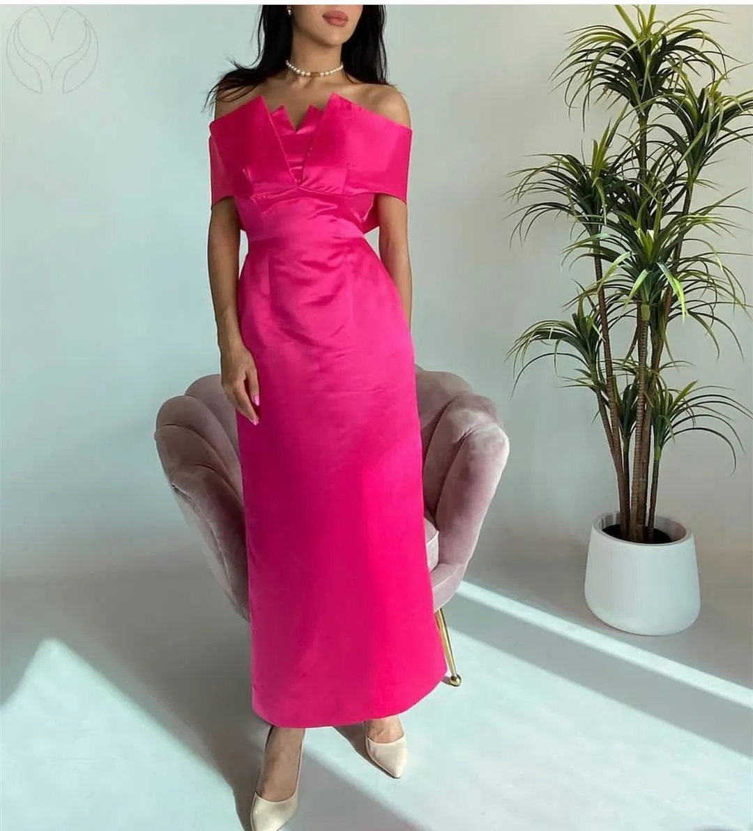 

Fushia атласные вечерние платья с открытыми плечами с короткими рукавами