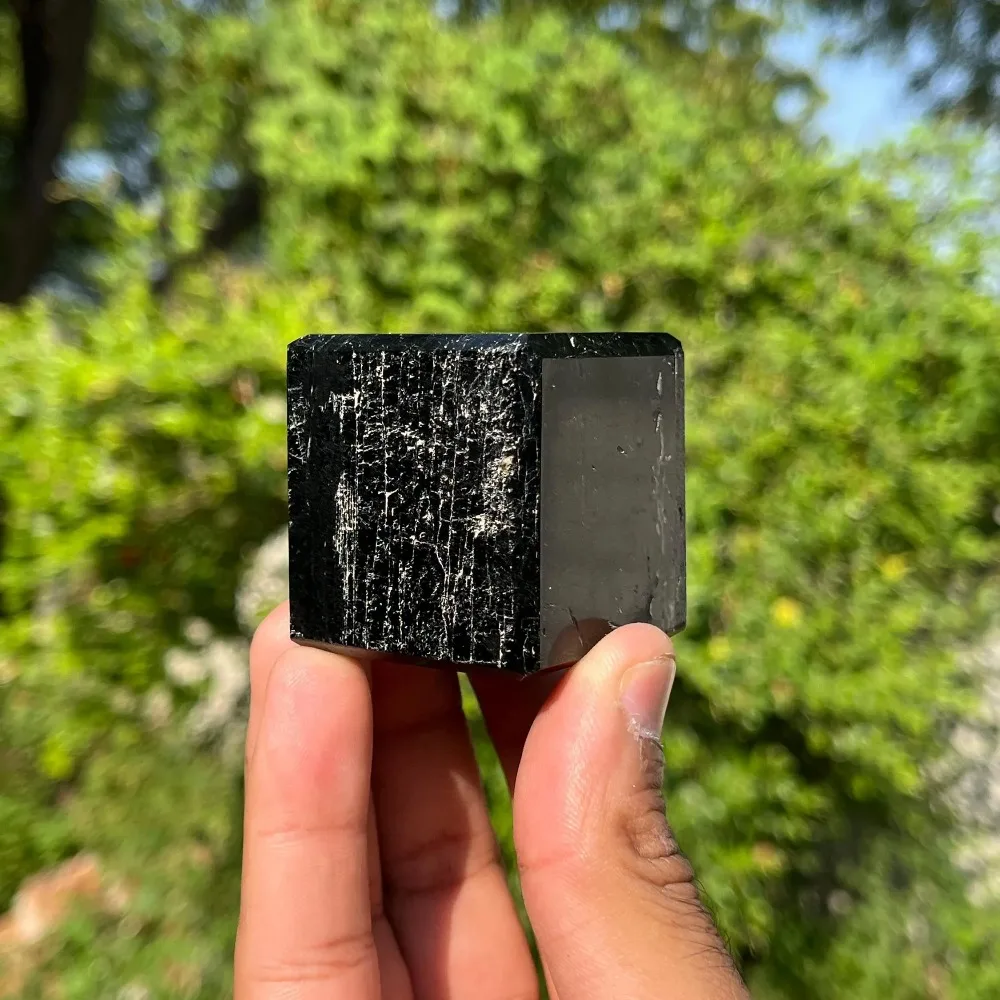1pc 10-100g Natural Black Tourmaline Cube Occasions Like Mother'S Day Father'S Day Graduations Perfect for Home or Office Decor