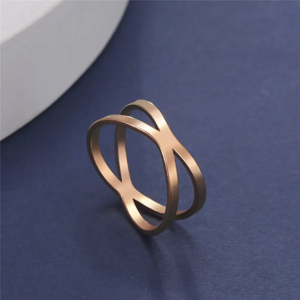 Skyrim Kreuz Gold Farbe Damen Ringe Edelstahl Mode Hochzeit Verlobung Casual Ring Weiblichen Schmuck Geschenk für Liebhaber – Detail 14