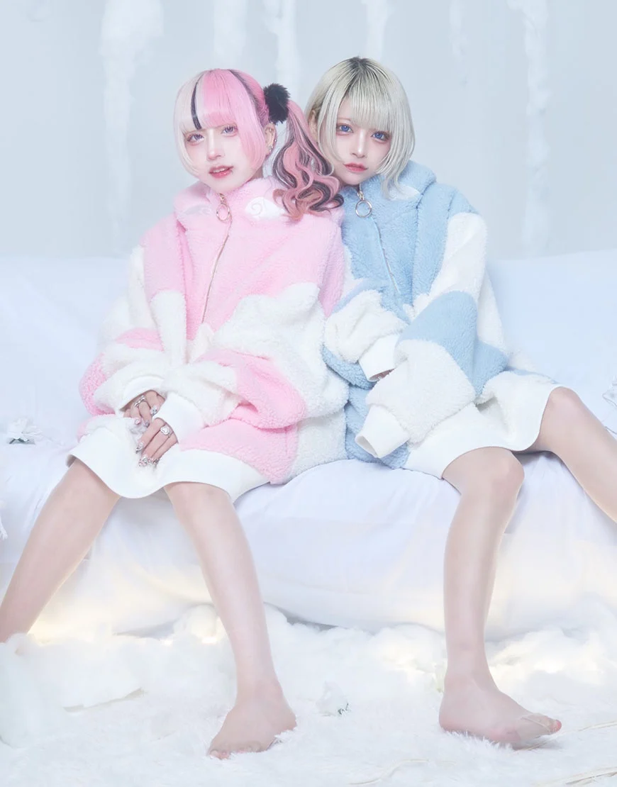 Japanese Style Sweet Cute Long Sleeve Hooded Women's Sweater 2023 Winter High-End Fashion Mine Water Color Wool Wings Sweater