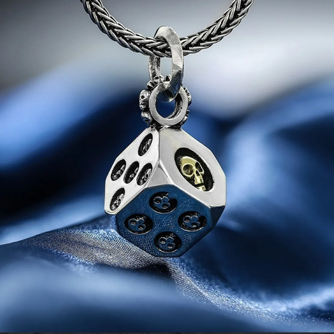 Men Dice Skull Pendant Hearts Necklace For Men's Punk Hip Hop Rock Pink Floyd Stainless Steel Memento Mori Jewelry