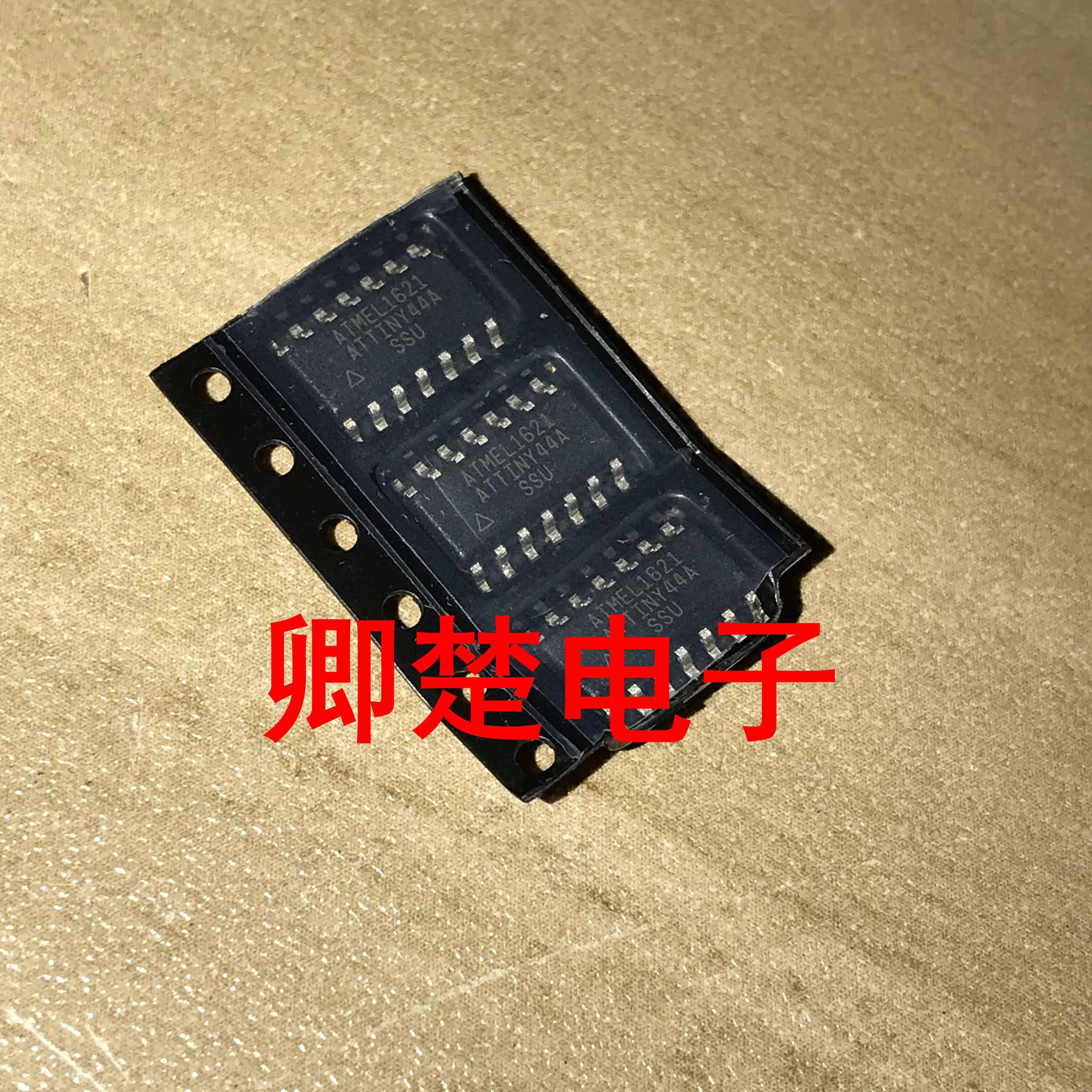 

20pcs original new ATNY44A-SSU SOP 8-bit microcontroller MCU 1.8V 20MHz