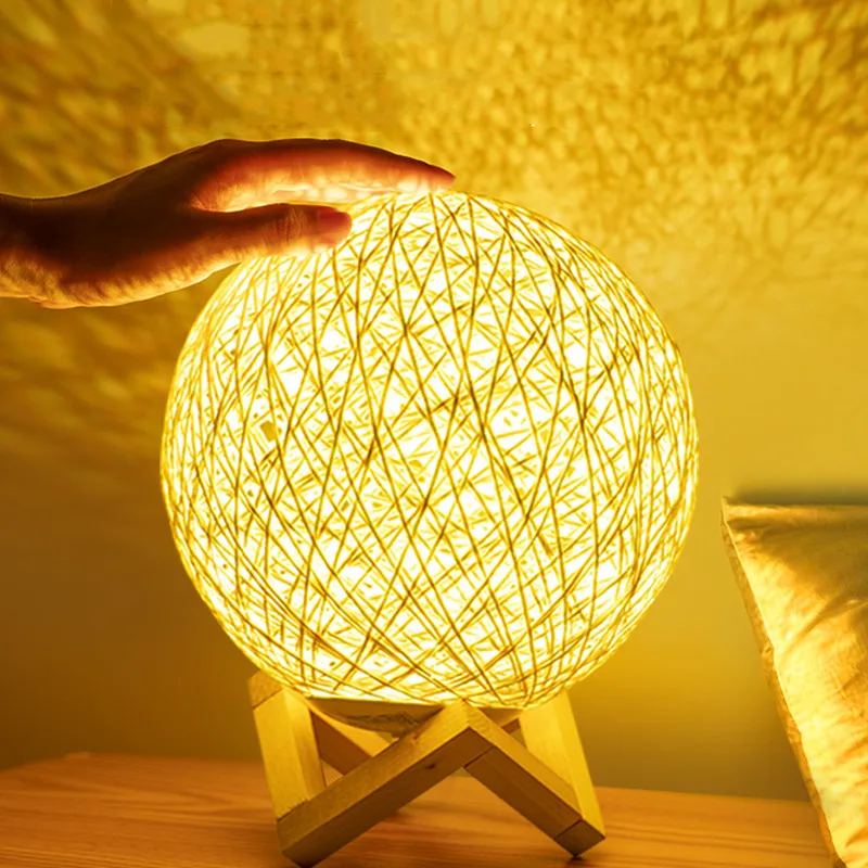 GirlHeartRattanBallNightLampBedroomBedsideTableLampRomantic