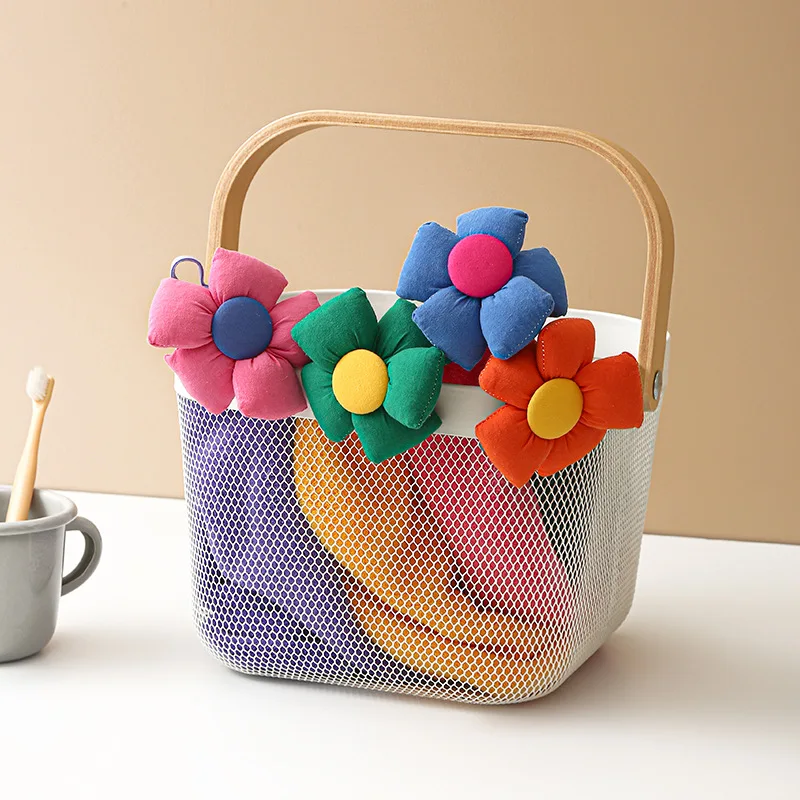 Рисунок 2 - Милые полотенца для рук с подвесными петлями