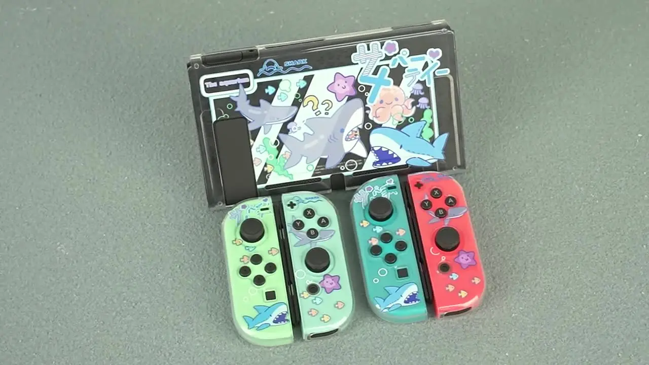 クールなアニメ保護ケースニンテンドースイッチシェル NS ジョイコン