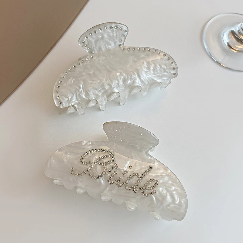 Korean Style Heart Rhinestone Letter Bride Hair Clips For Women Fashion Retro Shark Clips Acetate Hair Accessories Jewelry Gifts