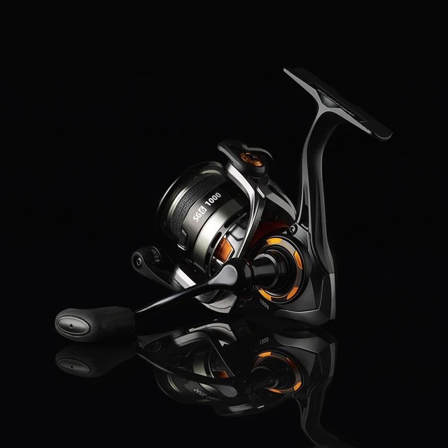 Savage Gear SG6 Spinning Fishing Reel （with a spare spool）