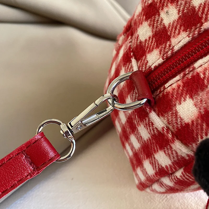 New Style Niche Fall Winter Women's Bag Sweet Cool Crossbody Handbag Shoulder Bag Cute Christmas Plush Female Purse