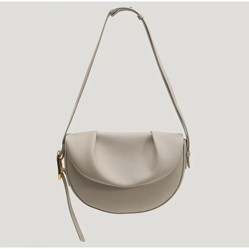 high-end women’s saddle bag