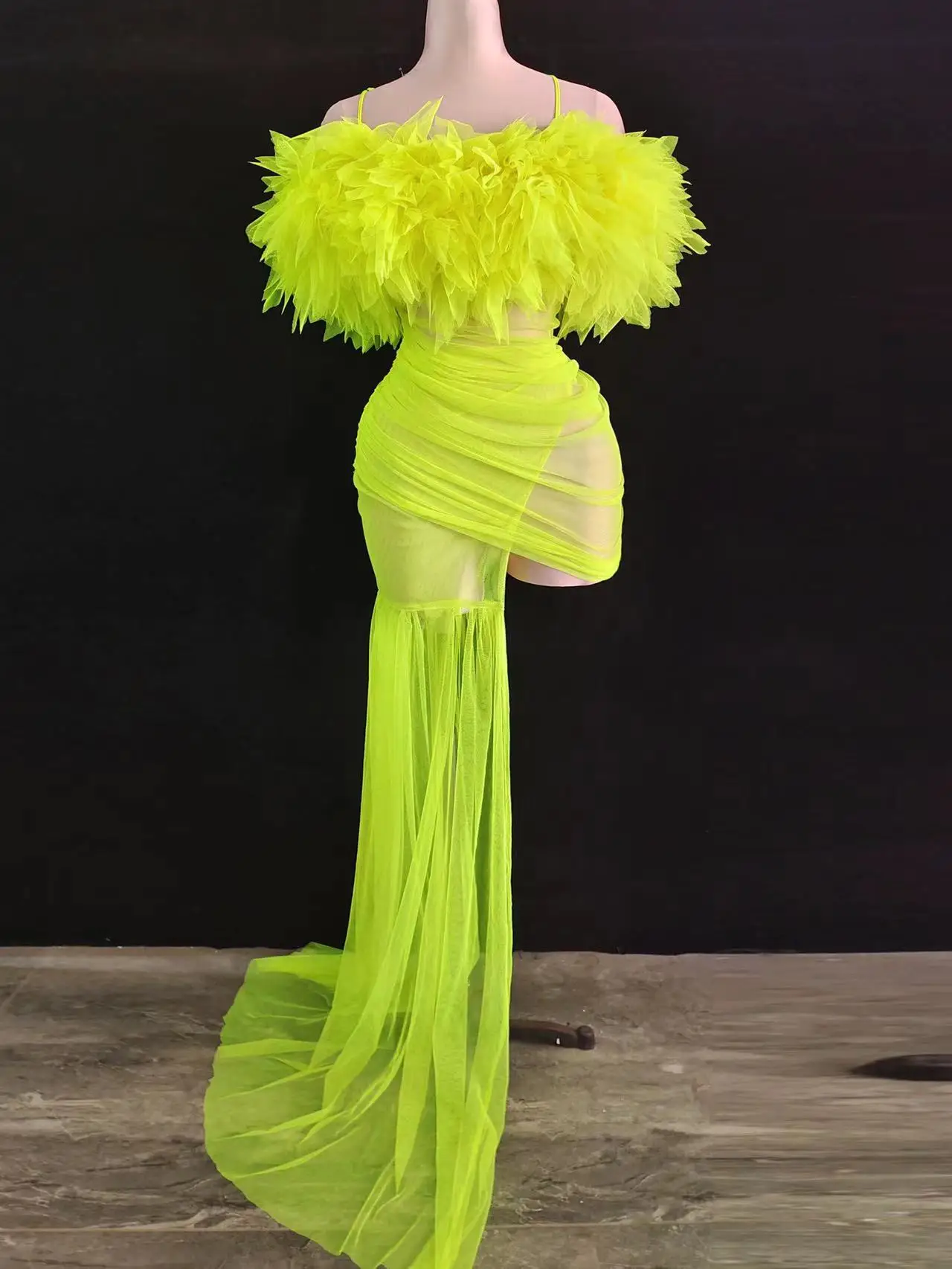 

Women Singer Concert Catwalk Party Dress Nightclub Show Stage Costume Fluorescent Green Off Shoulder Transparent Trailing Dress