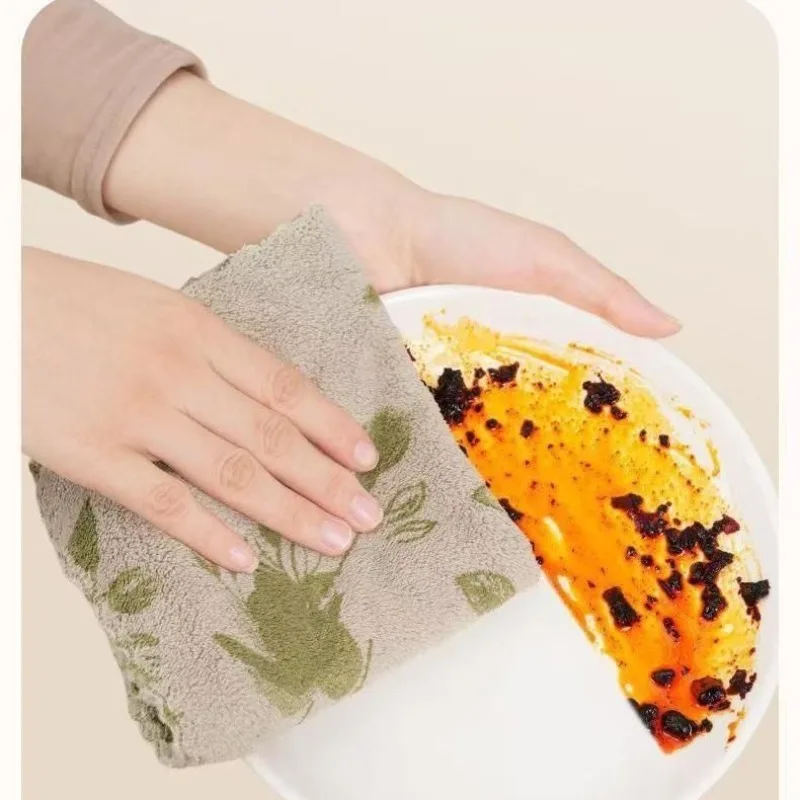 Premium Microfiber Cleaning Cloths - Ultra Absorbent & Fast Drying, Reusable & Washable with Edge-Trimmed Design