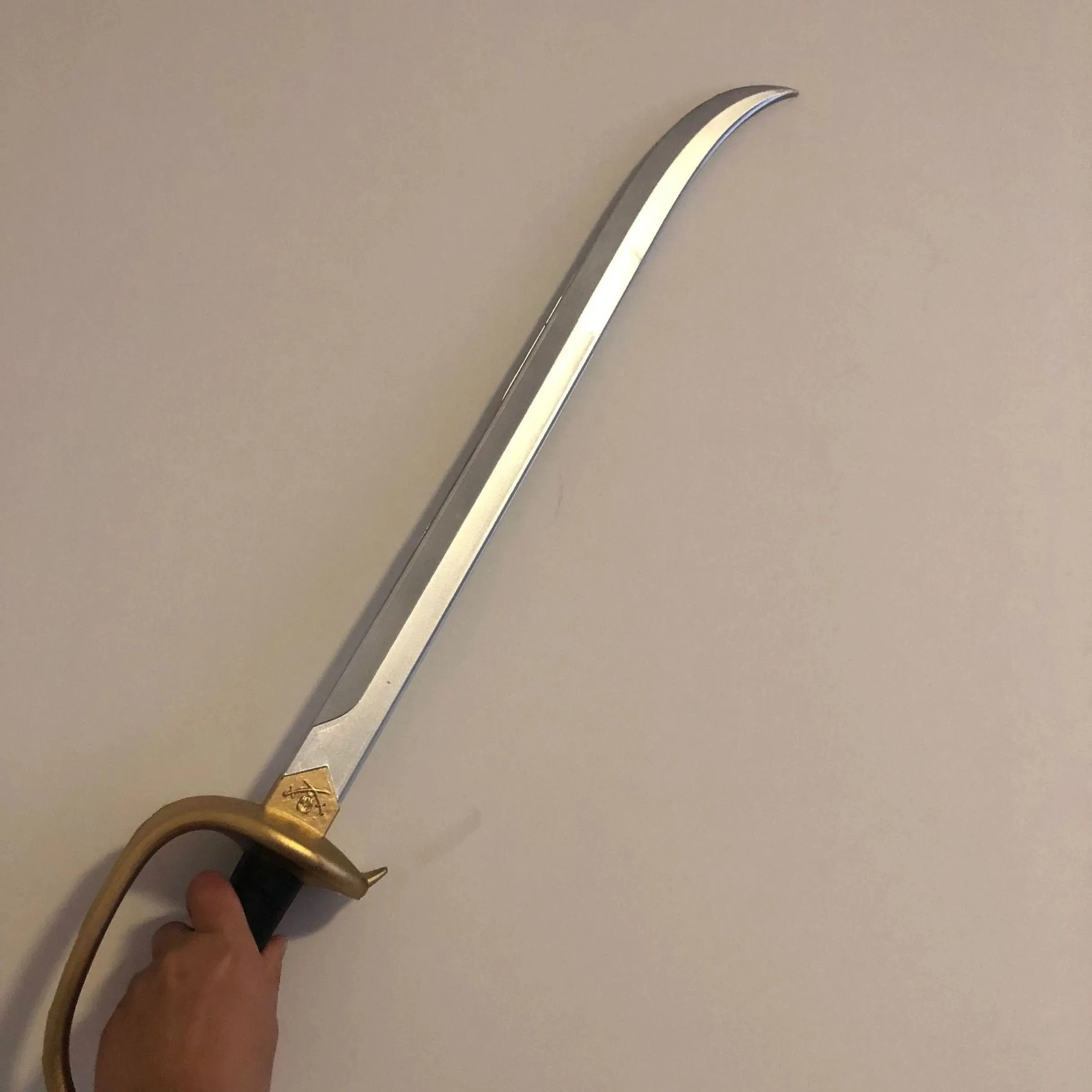 Description Picture 4 of item1:1 Cosplay Thunder Knife Pirate Captain Sword Sacrifice Knife Sword Prop Role Cos Pirate Ghost Knife PU Weapon Model Toy 76cm