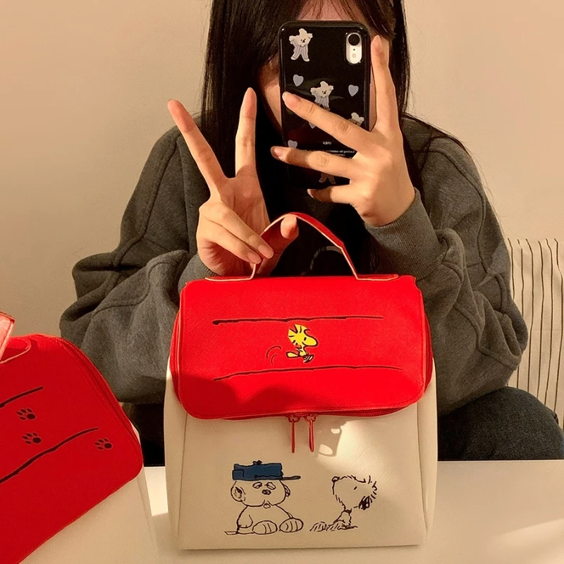 New Anime Snoopy Red House Stationery Storage Bag High-Capacity Cosmetic Bag Portable Carry Hand Storage Travel stationery organizer stationery storage box