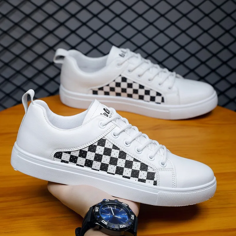 Plaid Leather Men Casual Shoes Outdoor White Men's Sneakers Comfort Male Flats Lace Up Jogging Breathable Board Shoes New