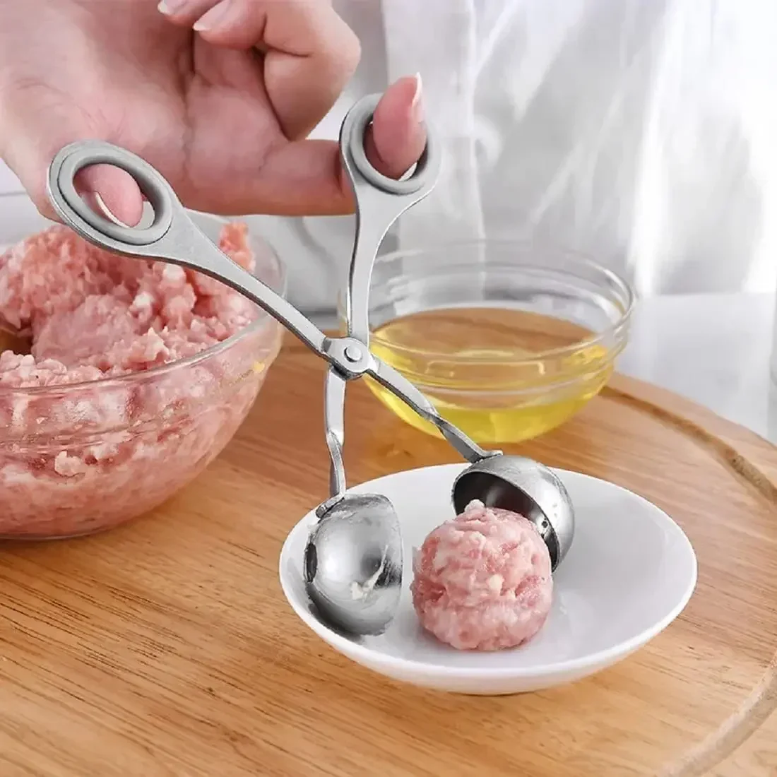 Meat Ball Maker Tool Stainless Steel Clip Round Rice Ball Shaper Spoon Meatball Making Mold Non Stick Stuffed Kitchen Gadget meat ball maker