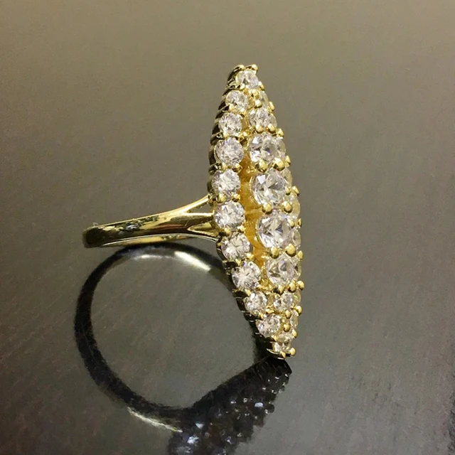 89997-392dbd.jpg Huitan Hyperbole Marquise en forme de couleur or anneaux pour les femmes entièrement pavé éblouissant CZ nouveaux accessoires de bande de mariage à la mode bijoux