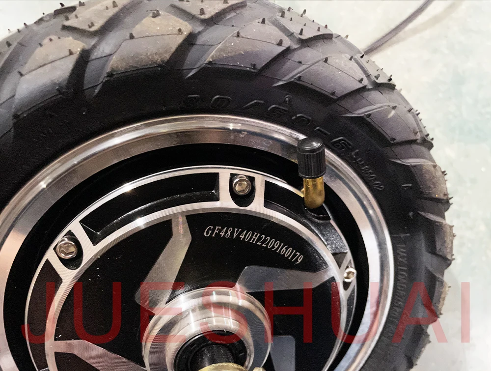 Description Picture 3 of itemJUESHUAI X700 X750 Electric Scooter 48V 52V 60V Motor Wheel with Tire Gearless BLDC 10inch 80/60-6 Off-Road/Road Tire 135 mm