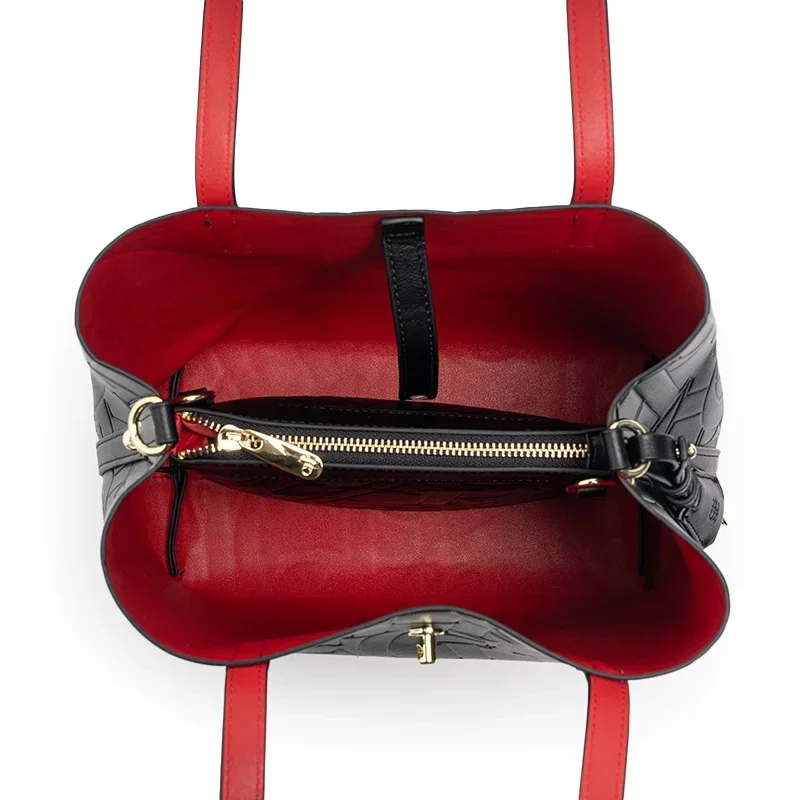 حقيبة كروس عصرية متعددة الاستخدامات من العلامة الت...