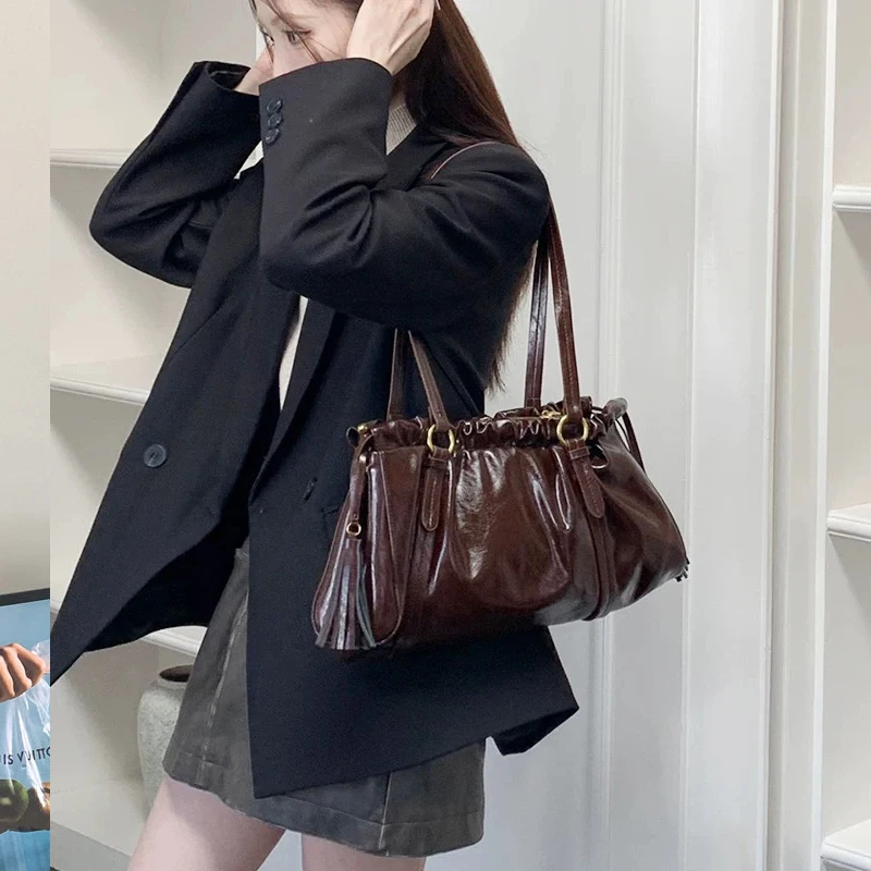 England Style Vintage Bags For Women Luxury Designer Handbags And Purses New In PU Oil Wax Leather Ruffle Underarm Shoulder