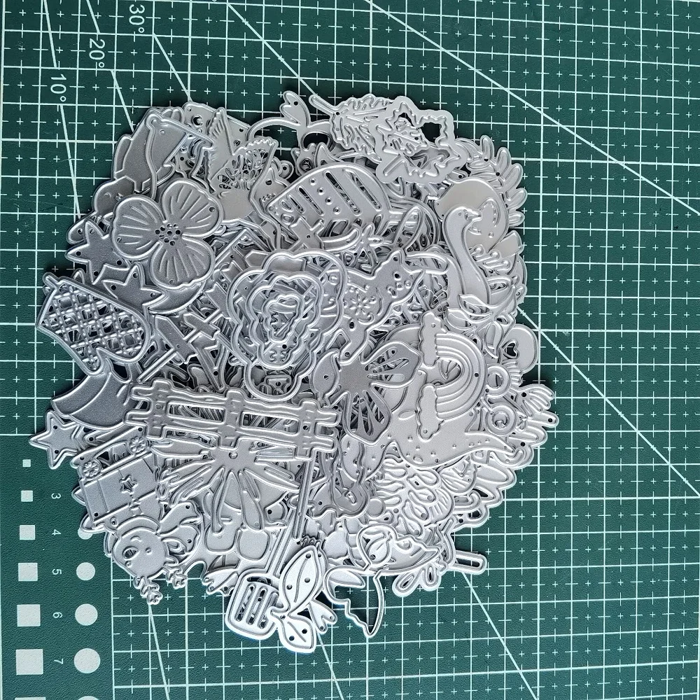 Mystery Box Randomly Selected Lucky Bags Small Animals Leaves Letters Flower Metal Cutting Dies for Scrapbook Stencils Metal Cutting Dies Letter Cutting Dies Embossing Cutting Die Scrapbook Die Cutter Cutting Dies