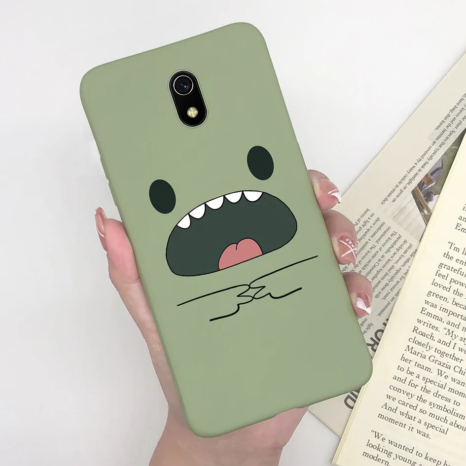 Stylish Shockproof Silicon Case with Butterfly and Avocado Heart Design - Cool Girl Edition
