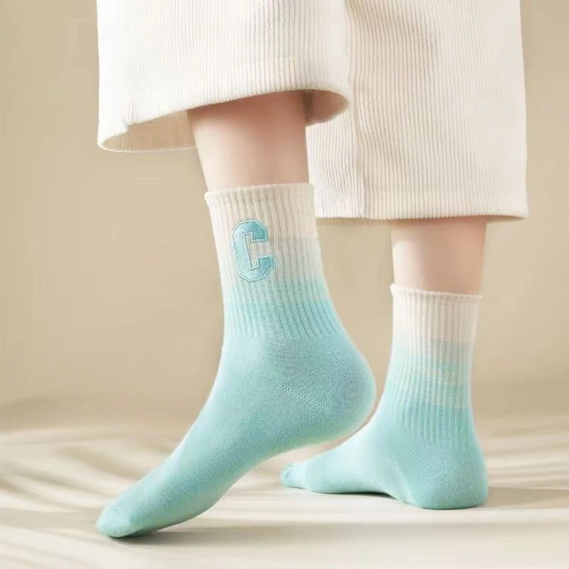 Women's Sport Socks Autumn Winter Gradual Color Mid-Calf Letter Pattern Absorb Sweat Versatile Trendy Korean Japanese Style Long