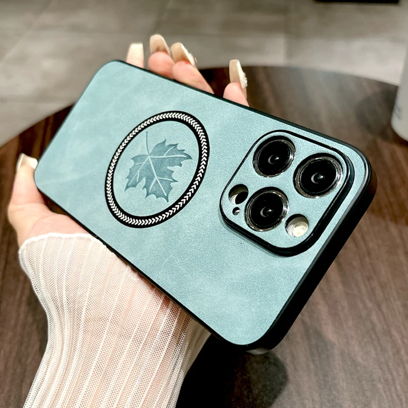 Retro Leather Phone Case With Magsafe Wireless Charging Support_voghion.com