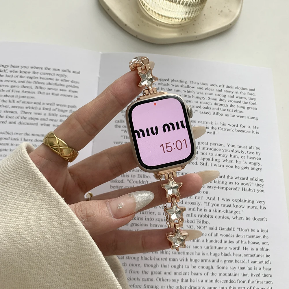 

Star Bright Stone Metal Chain for Apple Watch Strap 45mm44mm42mm 41mm40mm38mm for iWatch 9 Ultra 8 49mm 7 6 5 4 SE Beauty Style