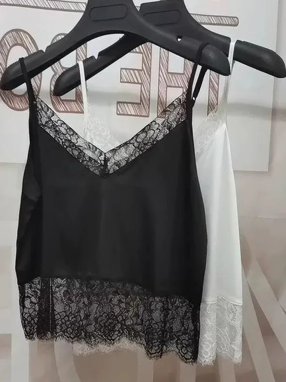 plus Size Lace Hollow Splicing V-Neck Sleeveless Strap Vest Fashionable ...