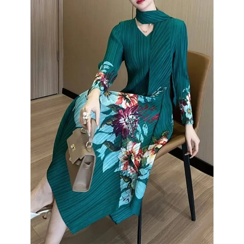 

Miyake 2024 Spring New Pleated Dress for Women Vintage Style Printed Long Sleeves Irregular Hem with Scarf Elegant Dresses