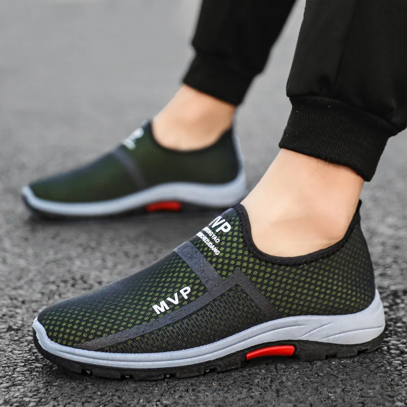 2022 New Men Sneakers Mesh Men Casual Shoes Summer Breathable Sports
