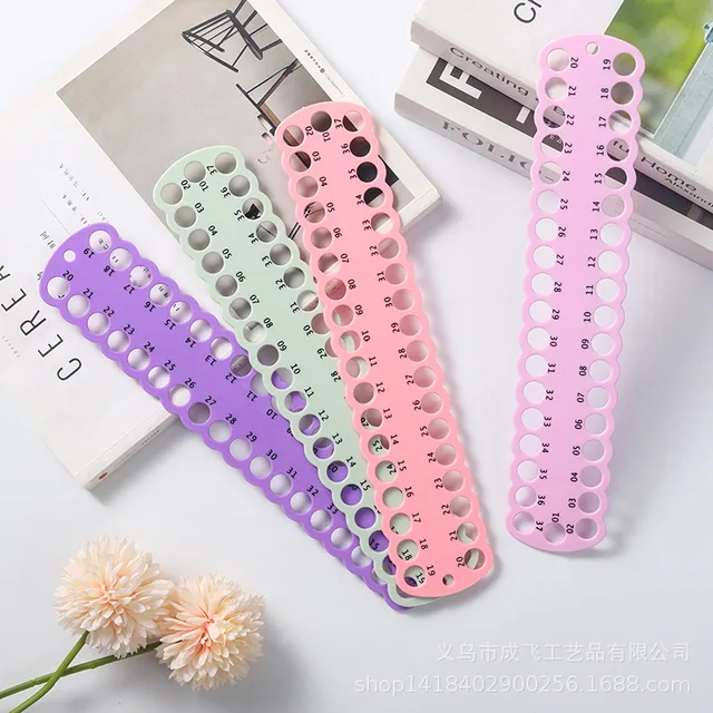 37-Hole Embroidery Floss Organizer 2