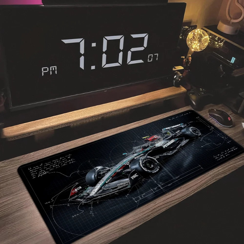 F1 - headboard main image 0