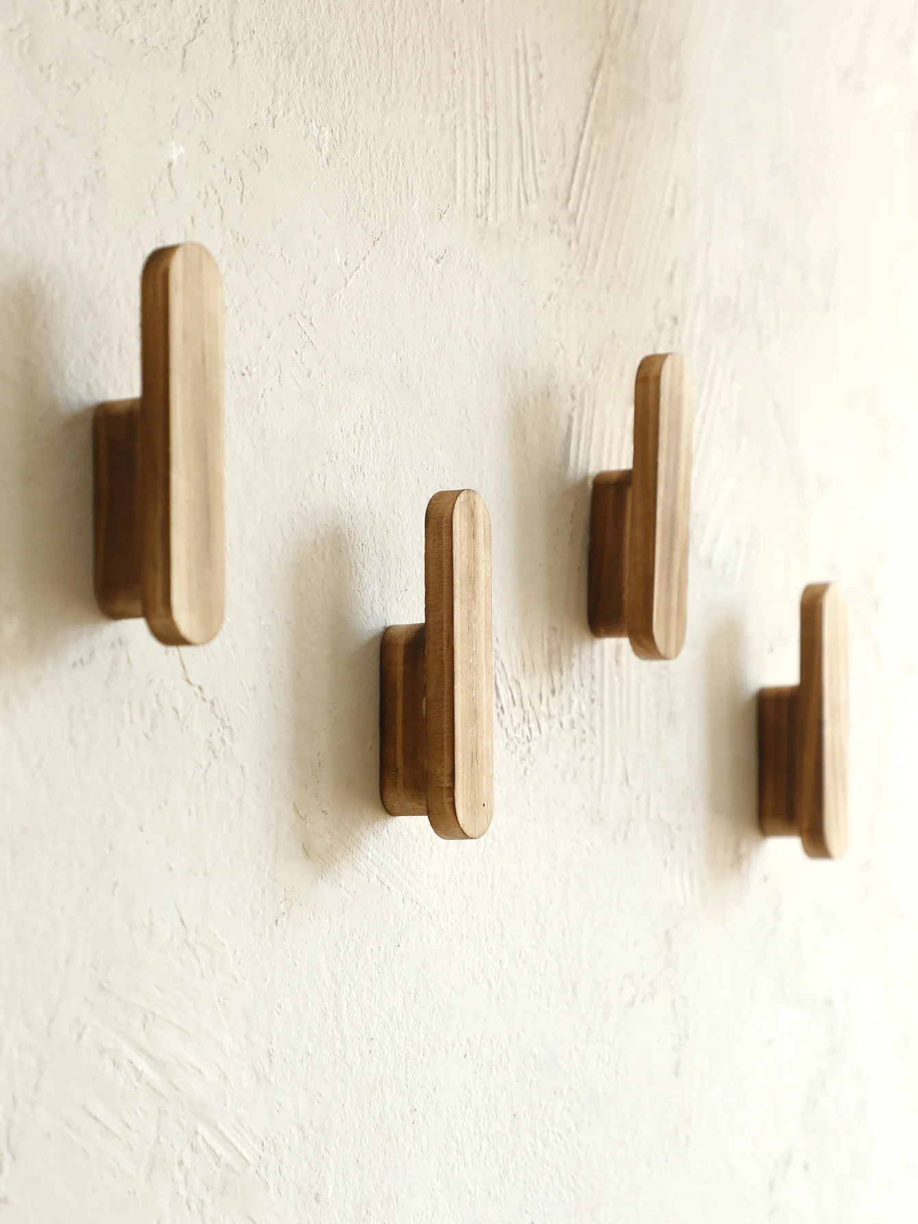 Rustic Wooden Wall Hooks Handmade Decorative Coat and Hat Hangers Ideal for Entryway Bedroom and Bathroom Wall Mounted Organizer 5