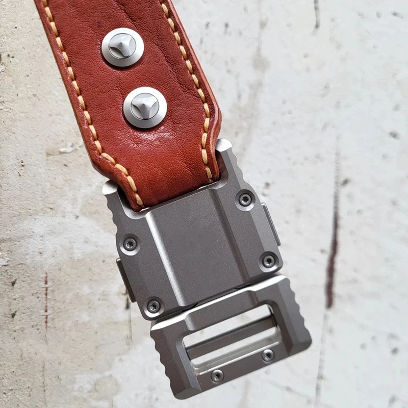 

EDCTitanium Alloy Tactical Waist Belt With Head Belt Universal Quick Detachable Button Mountaineering Outer Belt For Men