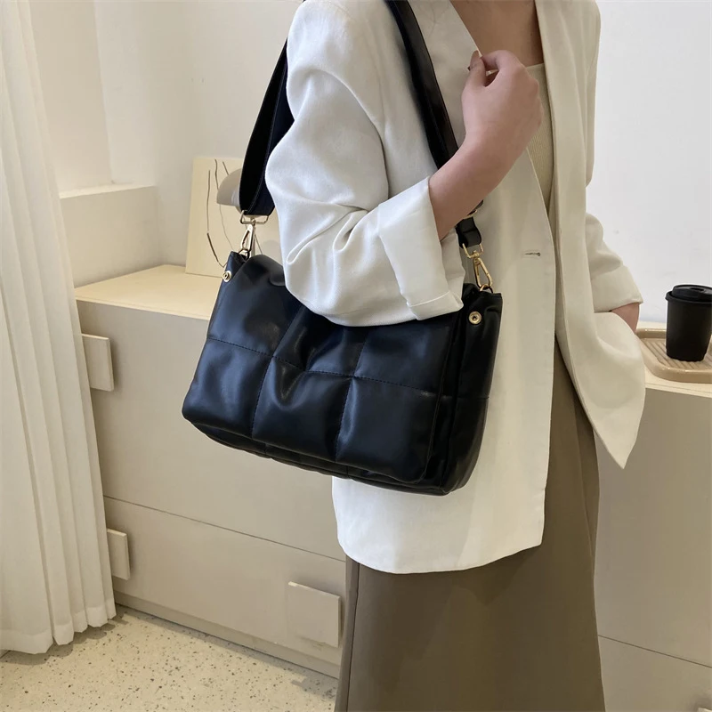 Fashion Padded Women Shoulder Bags Designer Brand Quilted Handbag Luxury Pu Leather Crossbody Bag Large Totes