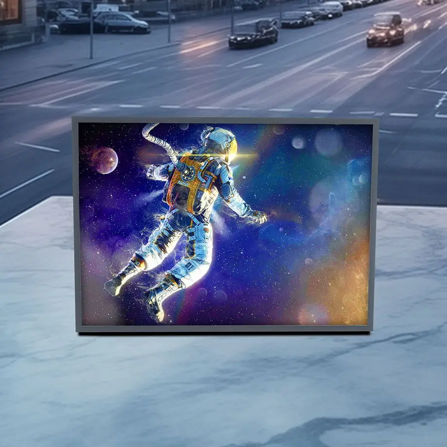 Рисунок 3 - Фоторамка с USB-разъемом для романтической