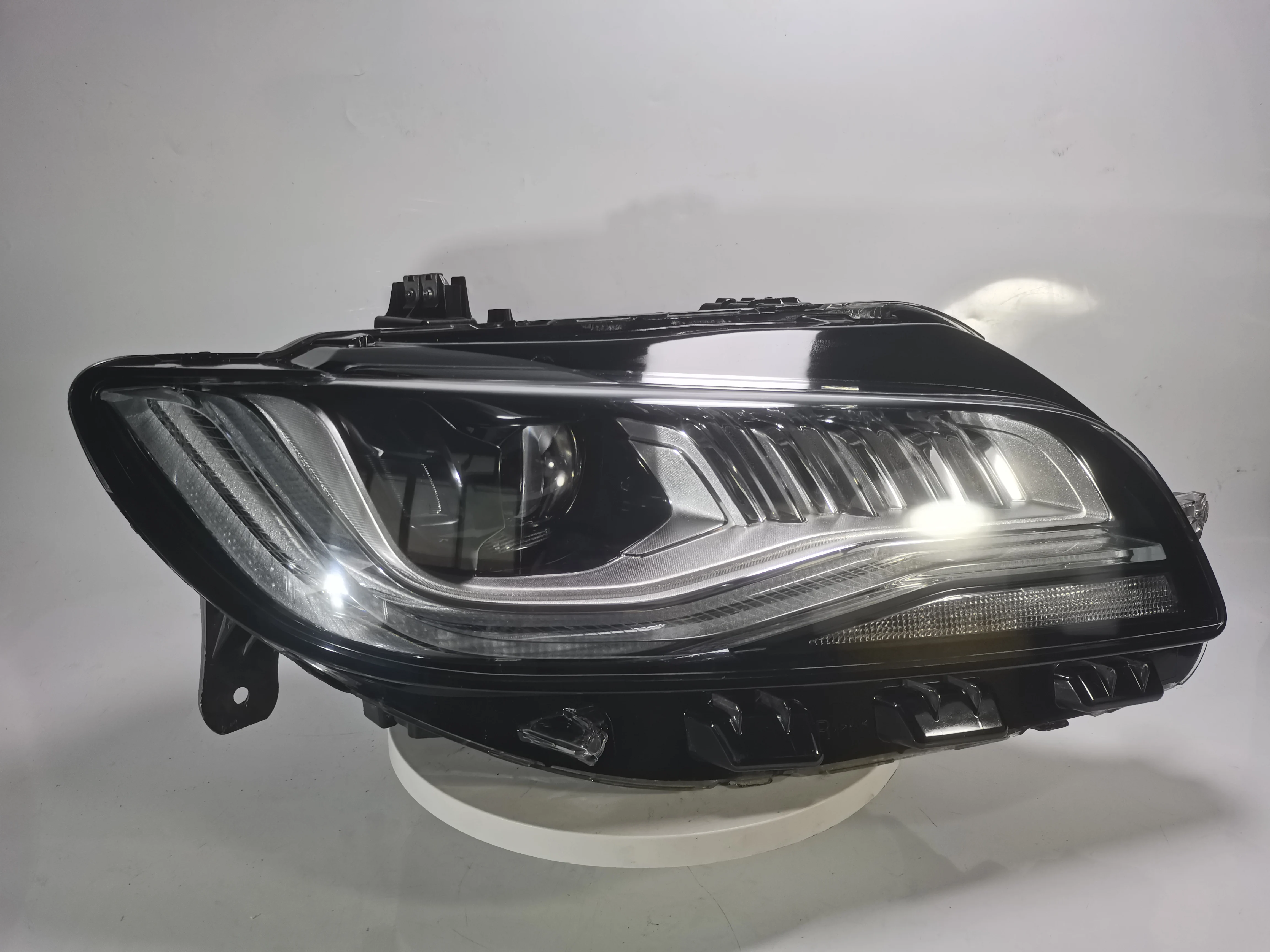 For1920LincolnMKZheadlightassemblyMKXMKCAdventurerNavigator