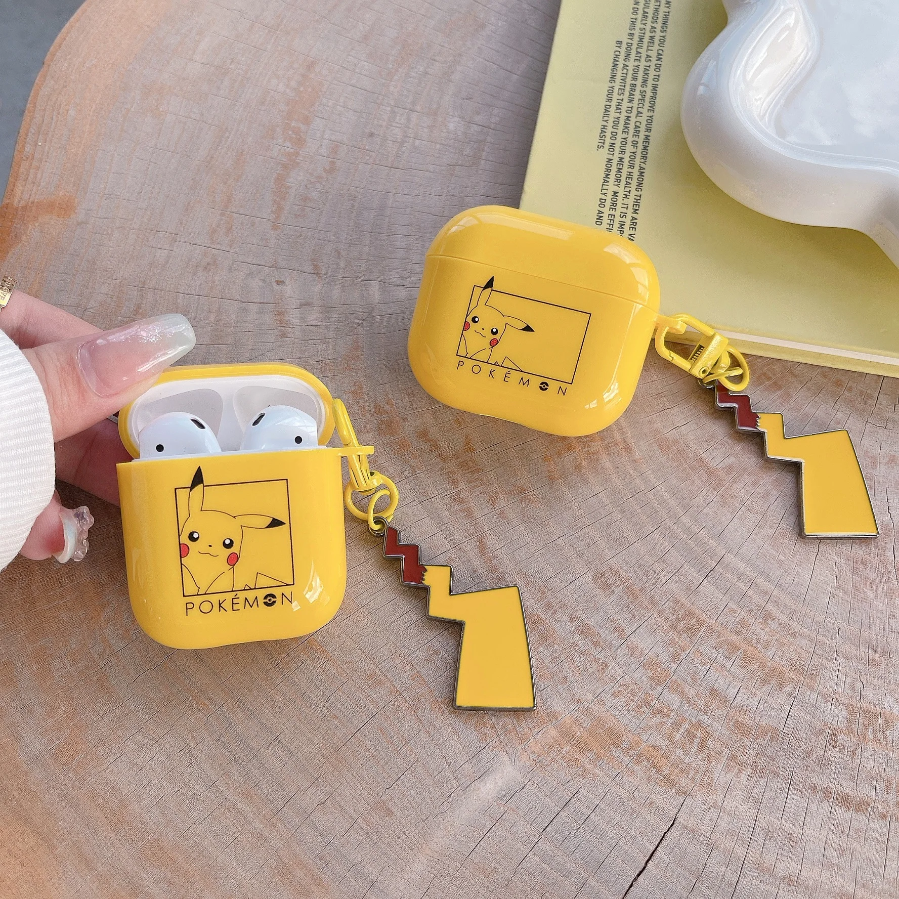 Pikachu Earphone Case for AirPods 1/2, Pro, 3, Pro2