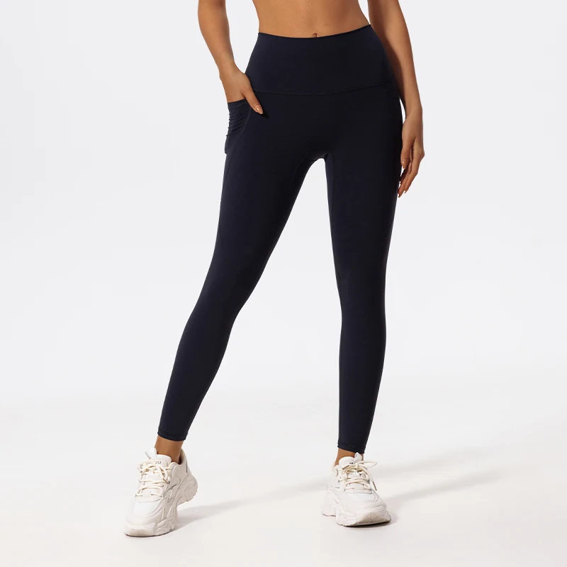 Black / L