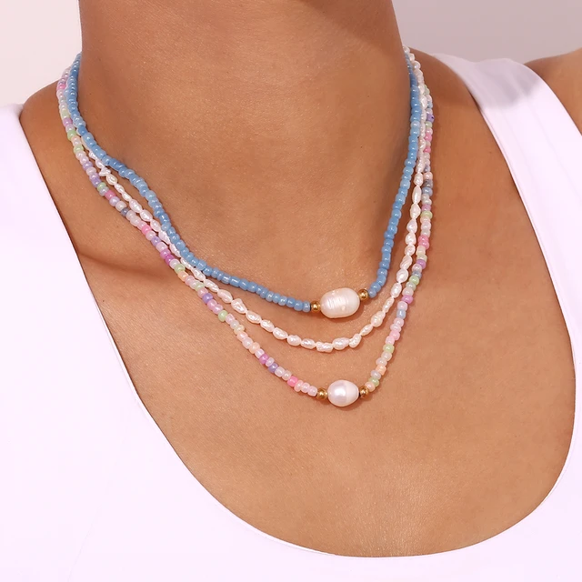 Buy the Pink and White Czech Beaded Necklace | JaeBee Jewelry