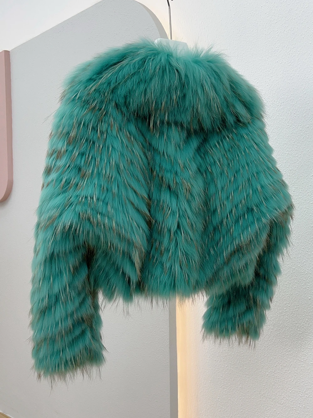 2023 Winter New High Waist Slimming And Short Spokes Faux Fur Fox Furry Coat Women's Young Woolen Jacket Outwear Women's Clothes