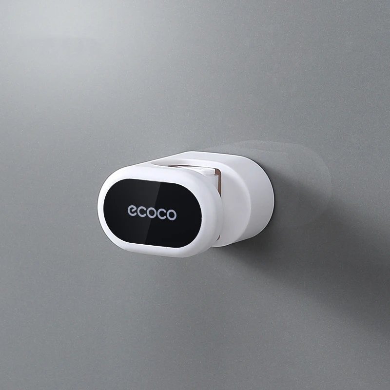 الحائط ممسحة مكنسة