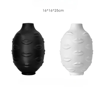Artistic Face Lip Ceramic Vase 18