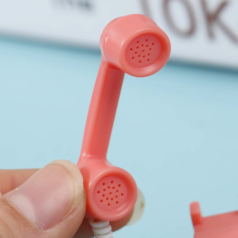 1pc Doll House Furniture Miniature Retro Phone Vintage Telephone Home Furniture Acc Decor Miniature Simulation Toy