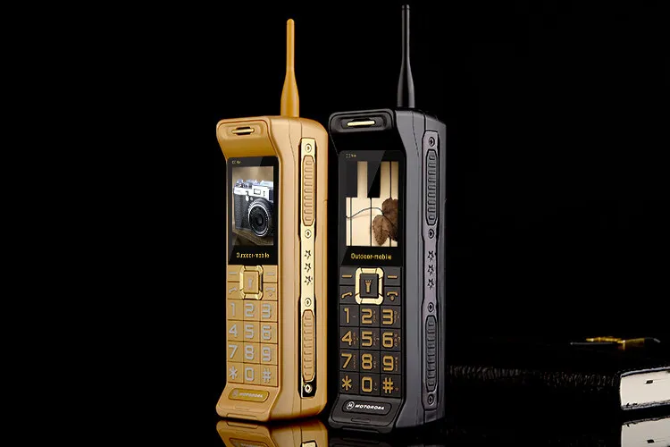 New Arrivial C3 Long Standby Retro Telephone 2.2inches Dual SIM Cards Mp3 Big Battery 6800mAh Bluetooth Unlocked Mobile Phone 5