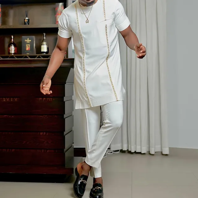 Kabiru Long Sleeve Dashiki Outfit - Image 4