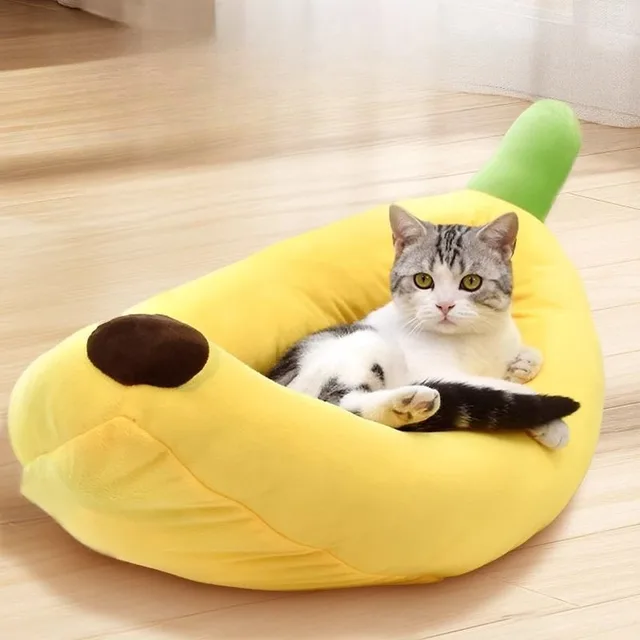 Thickened Banana Dog Nest Winter Warm Sleeping Kitten's Nest Detachable Cleaning Cat Bed Breathable and Comfortable Cat Beds 3