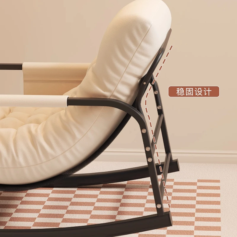 كرسي استرخاء هزاز خشبي مريح