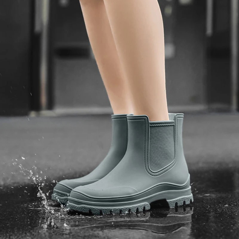 Rubber Boot for Women's Rain Shoes Waterproof Work Garden Galoshes Fishing Rainboots Skateboard Ankle Kitchen Shoes Footwear